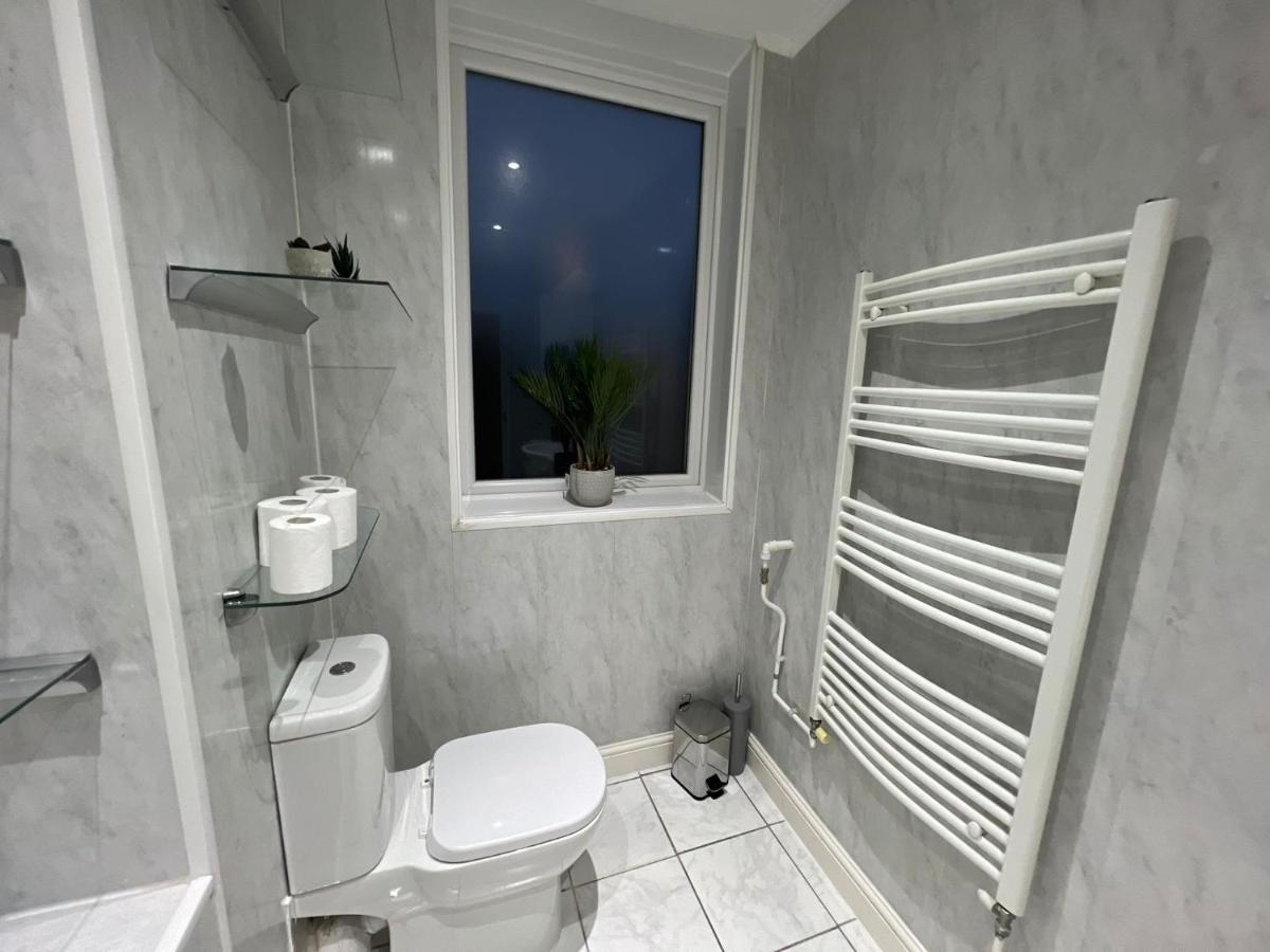 Serene Ocean Side Apartment Btn Brighton Ngoại thất bức ảnh