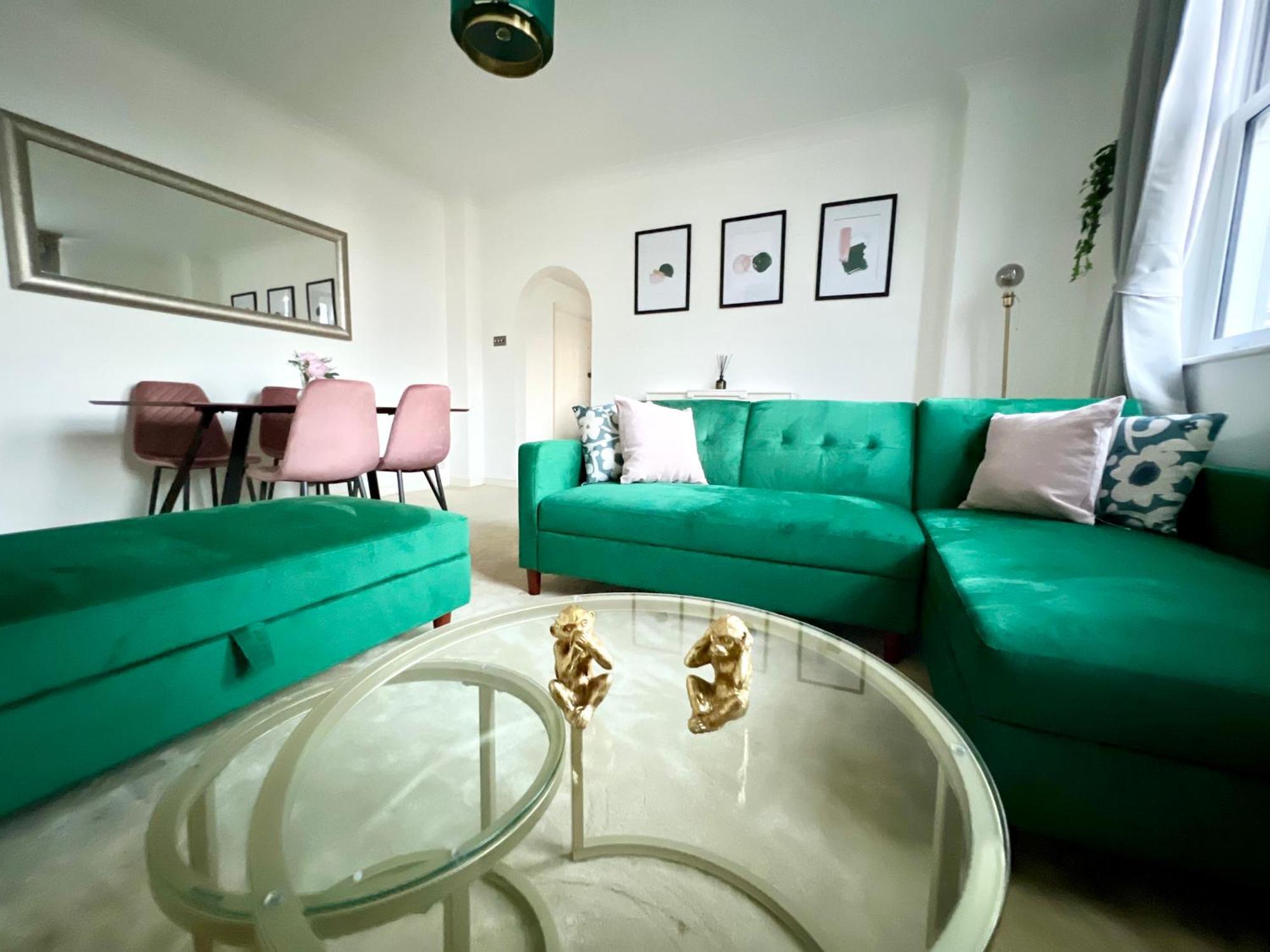 Serene Ocean Side Apartment Btn Brighton Ngoại thất bức ảnh